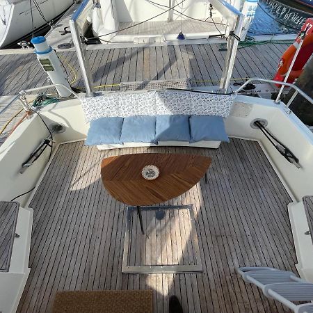 Infantman Yatch Hotel Vila Nova de Gaia Exterior foto